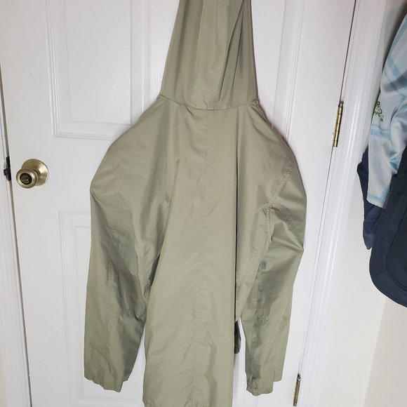 Vintage Cutter & Buck Green Bay Packers Embroidered Lightweight Jacket Rain Coat - Picture 3 of 14